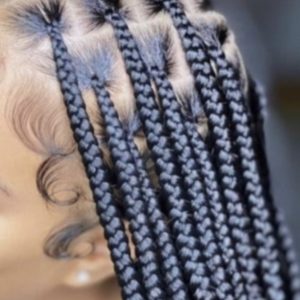 Medium knotless (Ombré Optional)